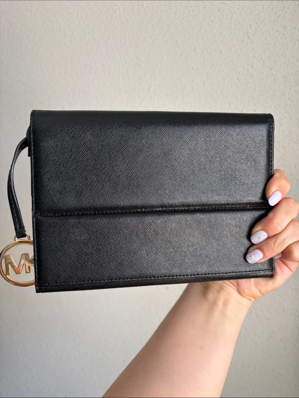 Michael Kors Black Saffiano Leather Envelope Style Ipad Mini Holder Case NWOT